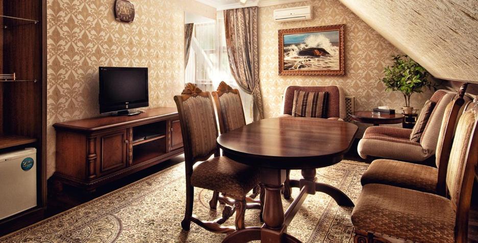Merey Hotel Karagandy 部屋 写真