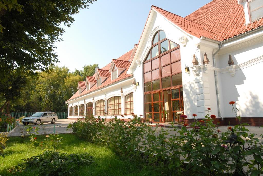 Merey Hotel Karagandy エクステリア 写真